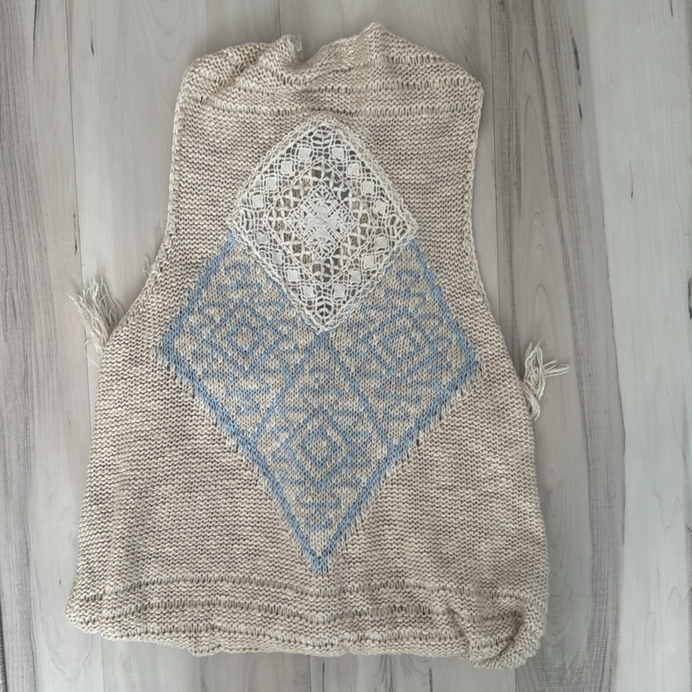 Blu Pepper - image 4